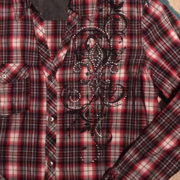 Ladies plaid western style shirts - Picture 2 of 4